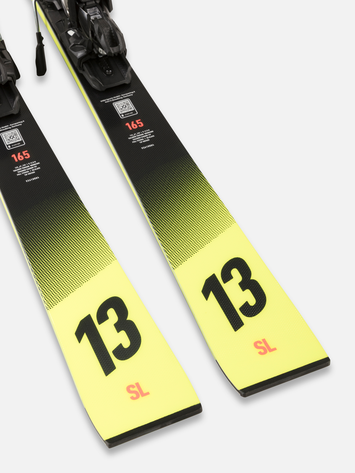 Völkl Racetiger SL Ski Skiende Nahaufnahme
