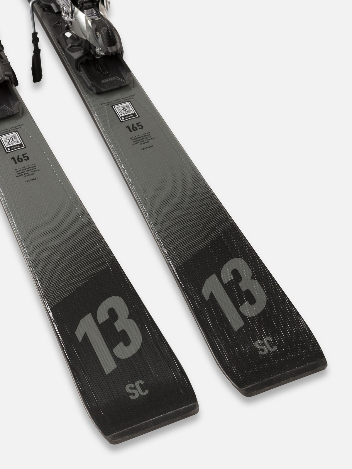 Völkl Racetiger SC black Ski Skiende Nahaufnahme